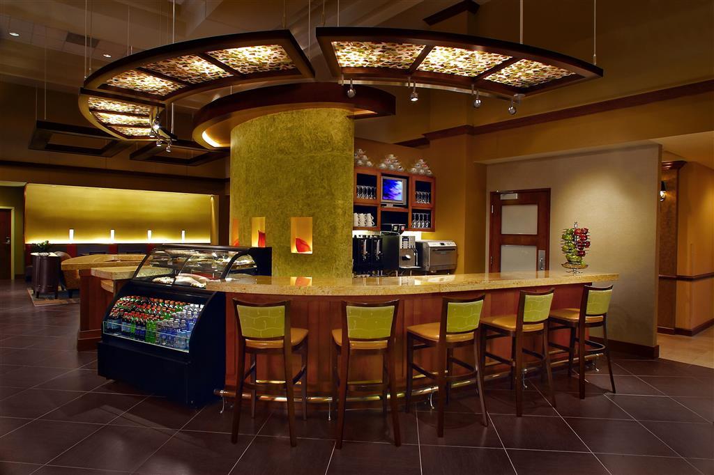 Hyatt Place Milwaukee Airport Restaurant photo